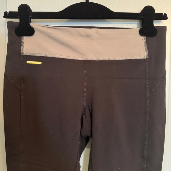 Lolë Panna Grey Black Mesh Detail Workout Athletic Performance Leggings Sz M - Picture 3 of 14
